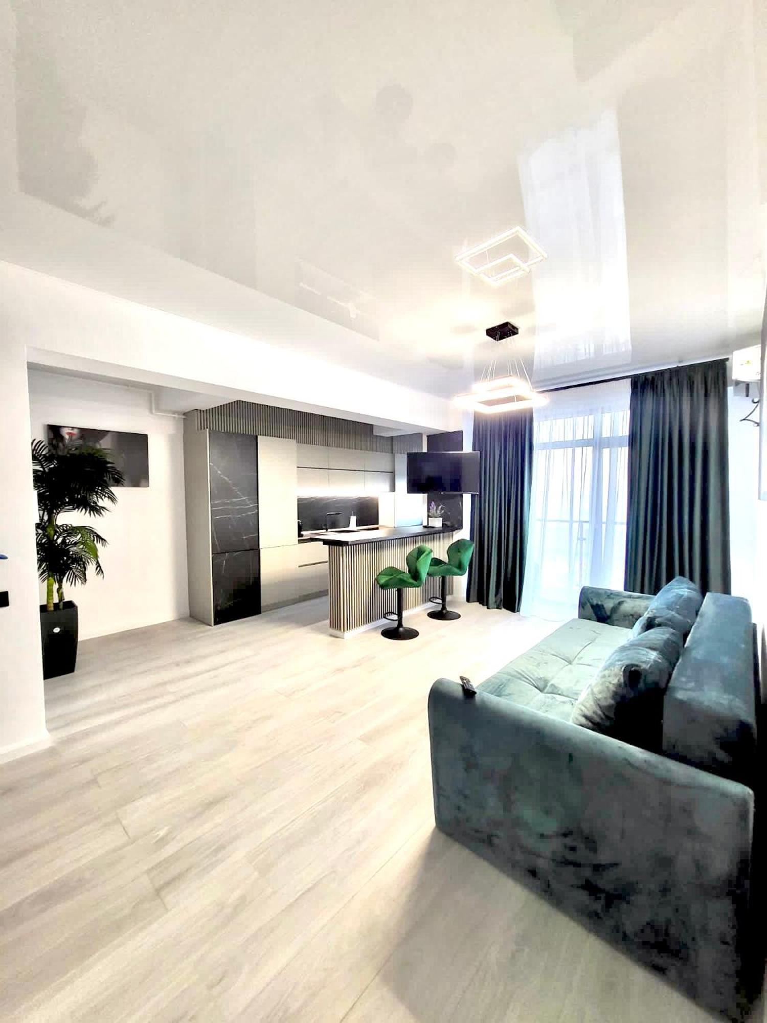 Mamaia Nord Vip Aparthotel 那沃达利 外观 照片