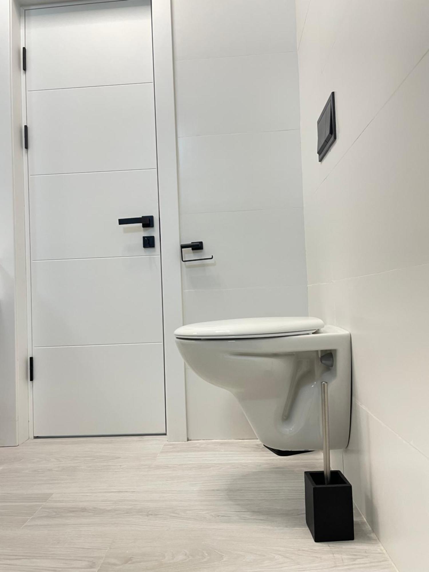 Mamaia Nord Vip Aparthotel 那沃达利 外观 照片