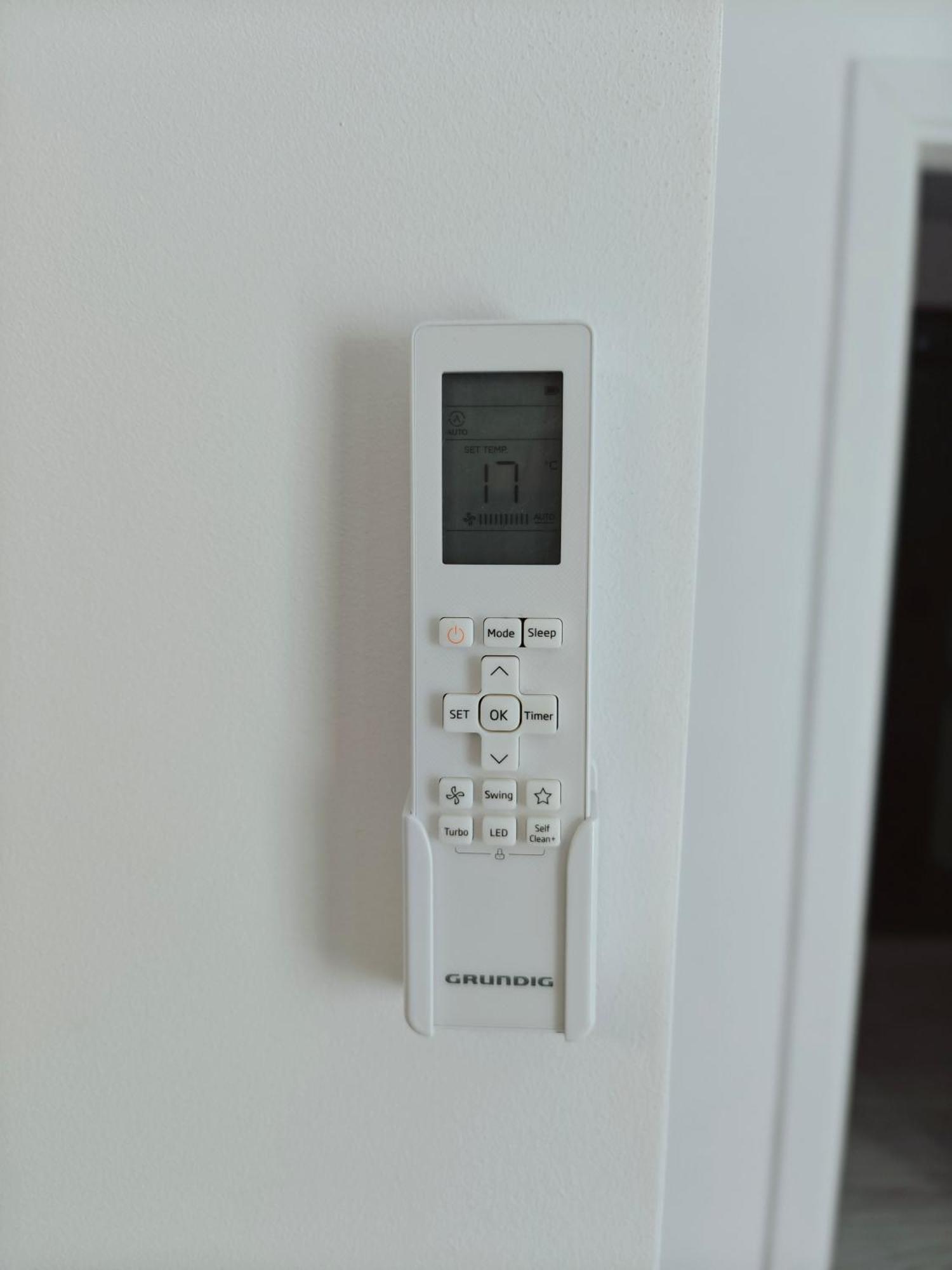 Mamaia Nord Vip Aparthotel 那沃达利 外观 照片